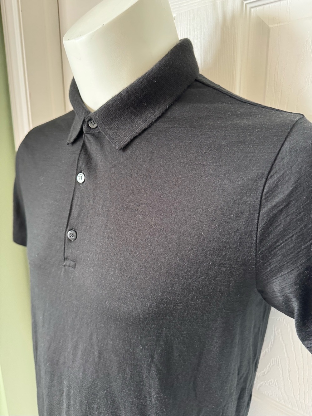 Mens Icebreaker Tech Lite Polo Shirt Size Medium Black Like New Golf Polo - Picture 6 of 14